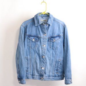 Gorgeous TOPSHOP size 4 denim MOTO jacket in EUC!